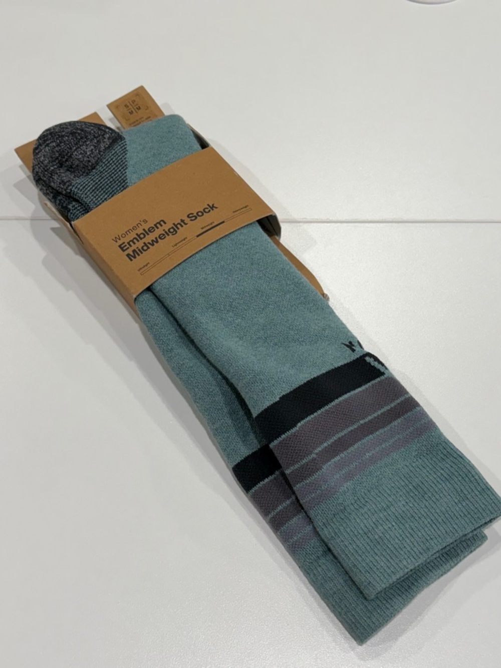 Burton Women's Small Medium Emblem Midweight Socks Ski Snowboard NWT Blue